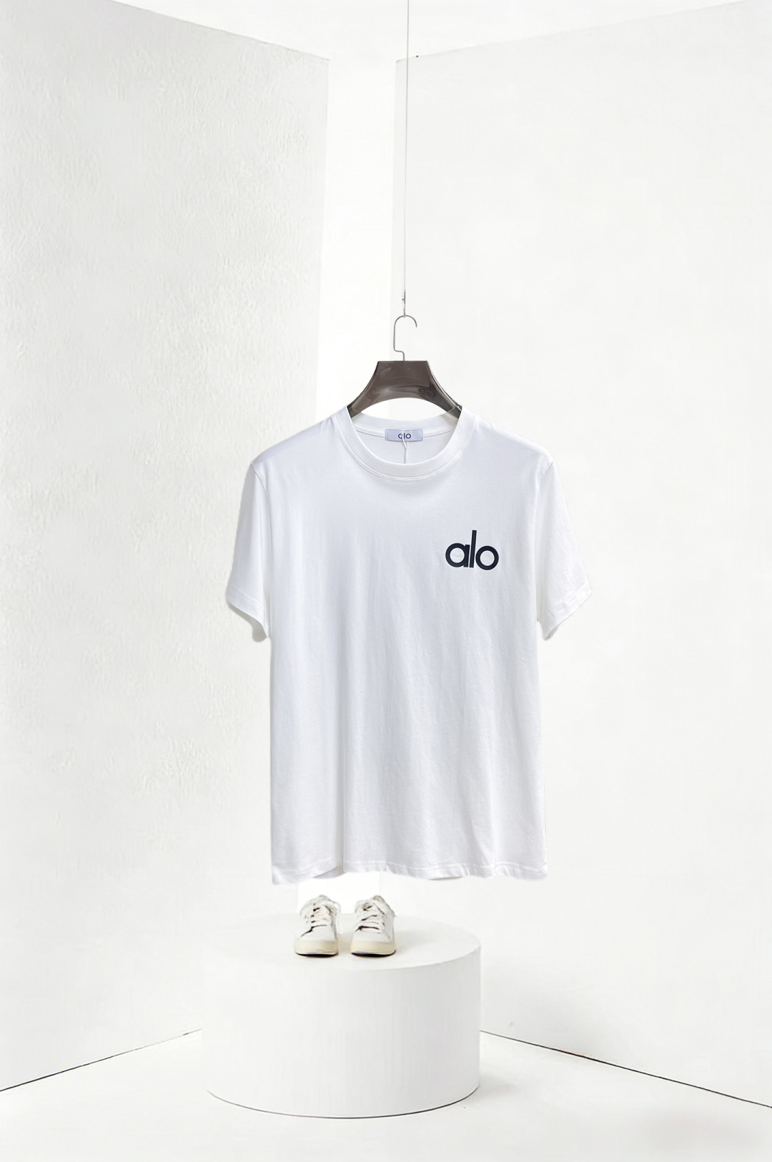 알로 여성 반팔 26SS 50818