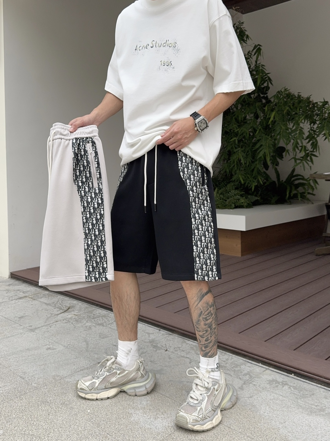 NO:775276,Dior's 2026 new summer men's casual shorts with three complete standards, advanced custom-made breathable fabrics, extremely breathable, elastic and comfortable, impeccable details, top-grade accessories, original logo design concept, delicate and soft feel!  The upper body fit is awesome!  For sizes M-XXXL, please state your height and weight when ordering, dior, shorts,19860909迪奥 三标齐全 2026夏季新款男士休闲短裤,高级定制面料透气面料 透气弹力舒适度极高,细节无可挑剔,顶级辅料配备,原版logo设计理念,手感细腻柔软！上身版型超赞！尺码M-XXXL下单报身高体重,,dior,shorts,,Men's clothing