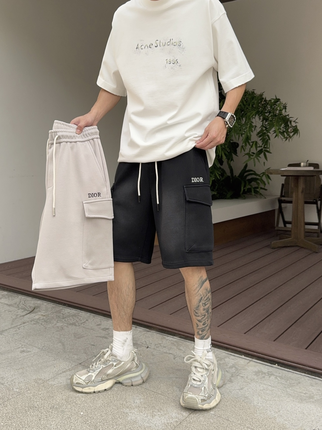 NO:775330,Dior's 2026 new summer men's casual shorts with three complete standards, advanced custom-made breathable fabrics, extremely breathable, elastic and comfortable, impeccable details, top-grade accessories, original logo design concept, delicate and soft feel!  The upper body fit is awesome!  For sizes M-XXXL, please state your height and weight when ordering, dior, shorts,19860909迪奥 三标齐全 2026夏季新款男士休闲短裤,高级定制面料透气面料 透气弹力舒适度极高,细节无可挑剔,顶级辅料配备,原版logo设计理念,手感细腻柔软！上身版型超赞！尺码M-XXXL下单报身高体重,,dior,shorts,,Men's clothing