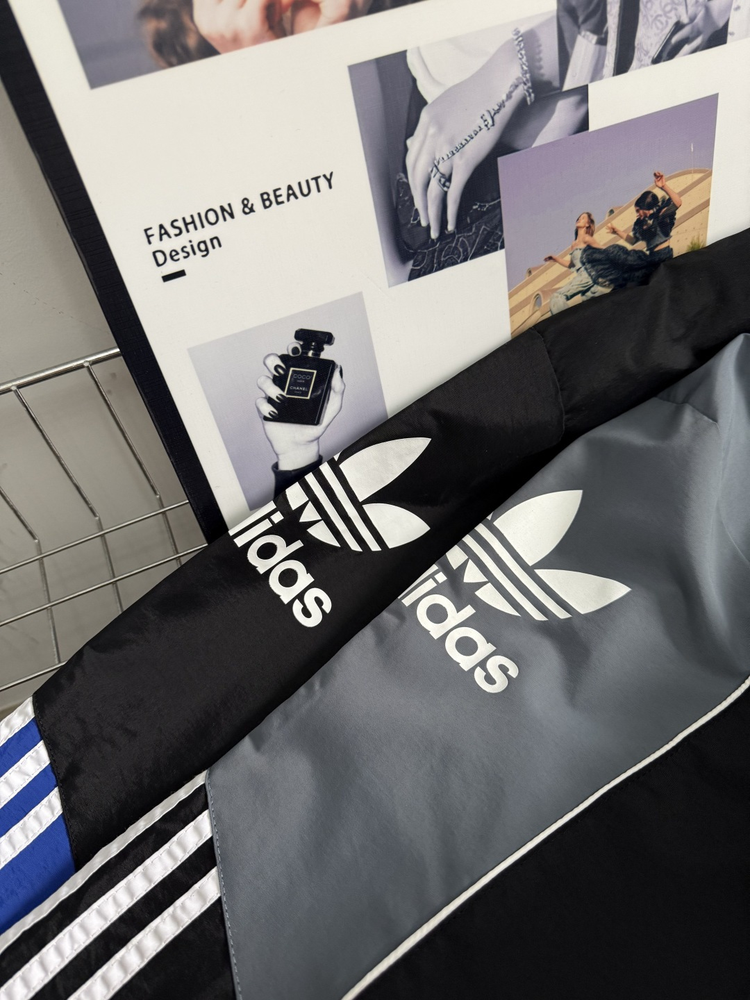 Adidas  夹克外套服装,男,女 8