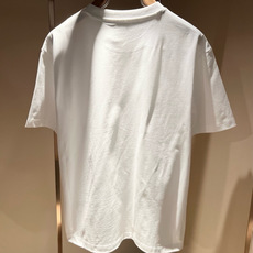 BURBER*Y巴*莉2026春夏新品男女同款👫短袖T恤,重磅来袭,最近比较火热的环保纯棉面料制作而成, BURBER*Y巴*莉2026春夏新品男女同款👫短袖T恤,重磅来袭,最近比较火热的环保纯棉面料制作而成,