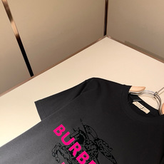 BURBER*Y巴*莉2026春夏新品男女同款👫短袖T恤,重磅来袭,最近比较火热的环保纯棉面料制作而成, BURBER*Y巴*莉2026春夏新品男女同款👫短袖T恤,重磅来袭,最近比较火热的环保纯棉面料制作而成,
