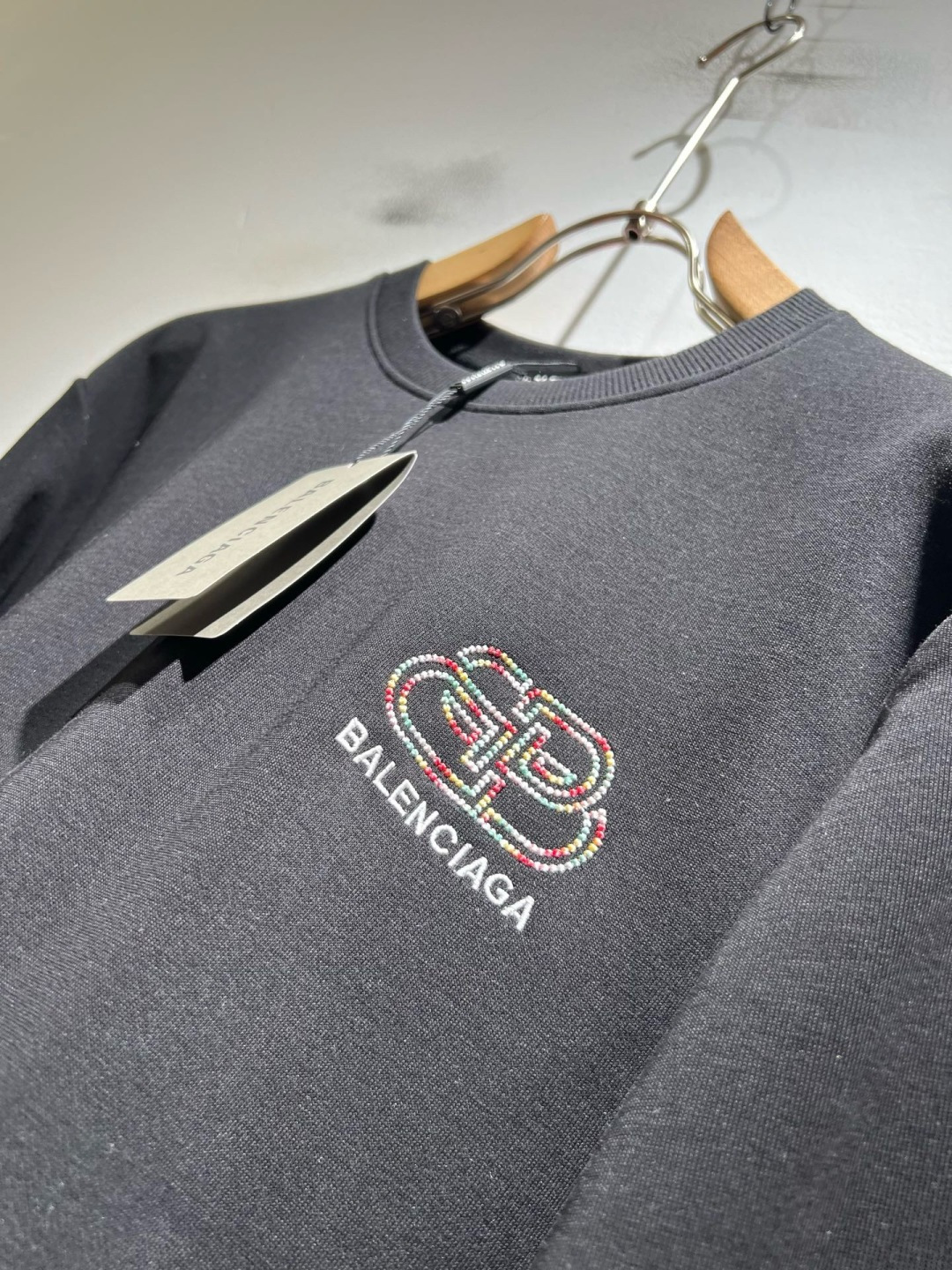 BALENCIA*巴黎*家 2026春夏最新款百搭卫衣，男女同款👫❤️经典标志图案字母logo图案刺绣工