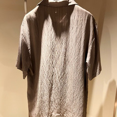 Dior 迪奥2026春夏新款男女同款👫衬衣,品牌最新设计元素!既不单调也不复杂,恰到好处的展现品味!客 Dior 迪奥2026春夏新款男女同款👫衬衣,品牌最新设计元素!既不单调也不复杂,恰到好处的展现品味!客