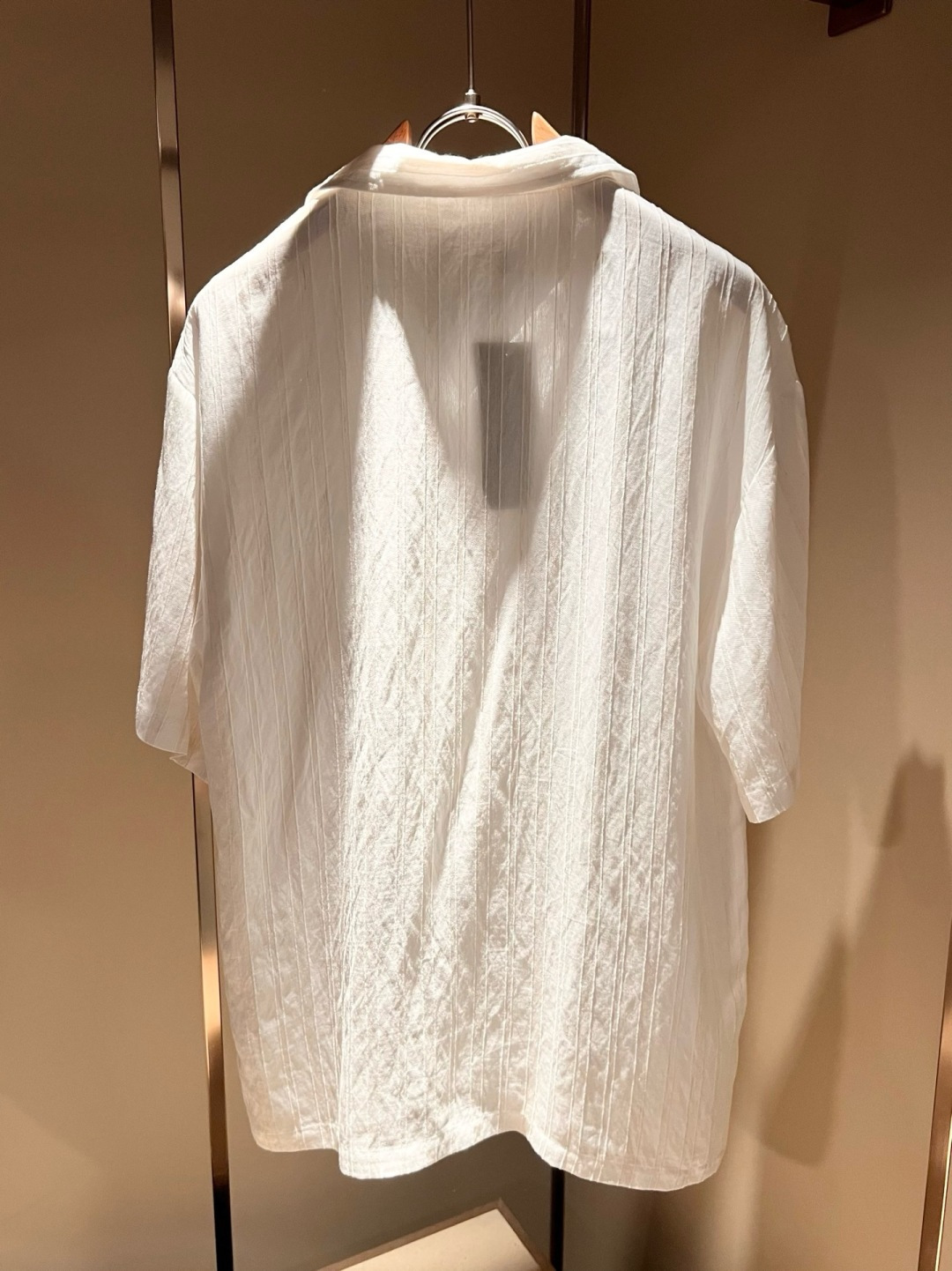 Dior 迪奥2026春夏新款男女同款👫衬衣，品牌最新设计元素！既不单调也不复杂,恰到好处的展现品味！客