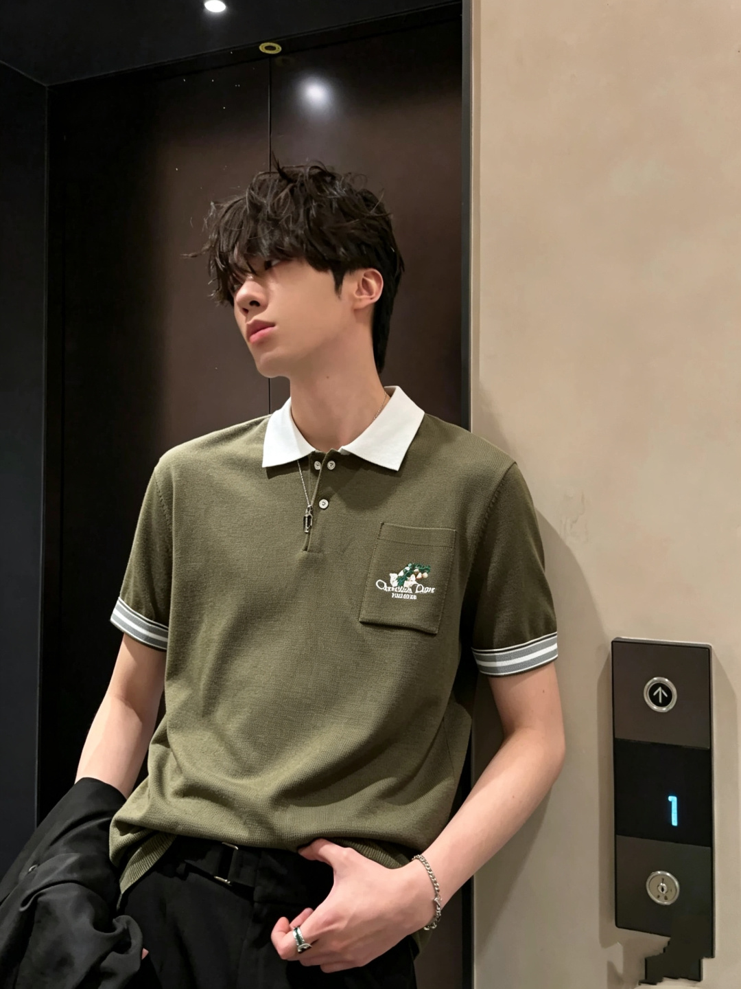 Dio*迪家 2026春夏新款男女同款👫冰丝伊力特针织短袖T恤，专柜同步发售！定制专属针织伊力原版面料！