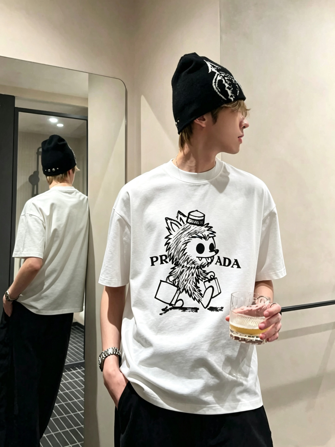 PRAD*A普*达2026春夏新款男女同款👫短袖T恤，最新款全网独家首上！！~既经典有时尚百搭，谁不爱啊