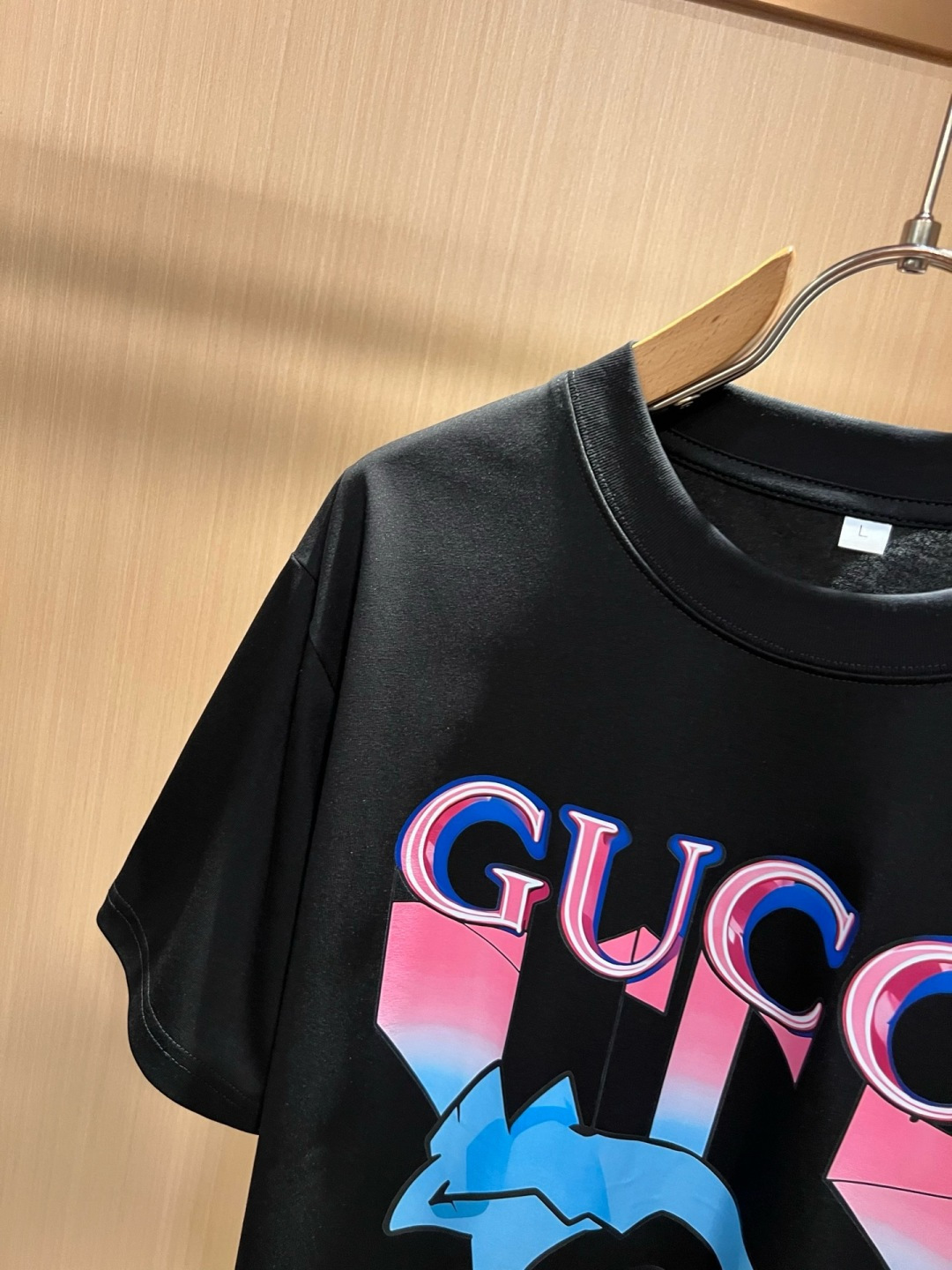Gucc*古家 2026春夏新款男女同情侣款👫休闲宽松棉质圆领短袖T恤衫！贸易公司渠道稀出，同步官网发售