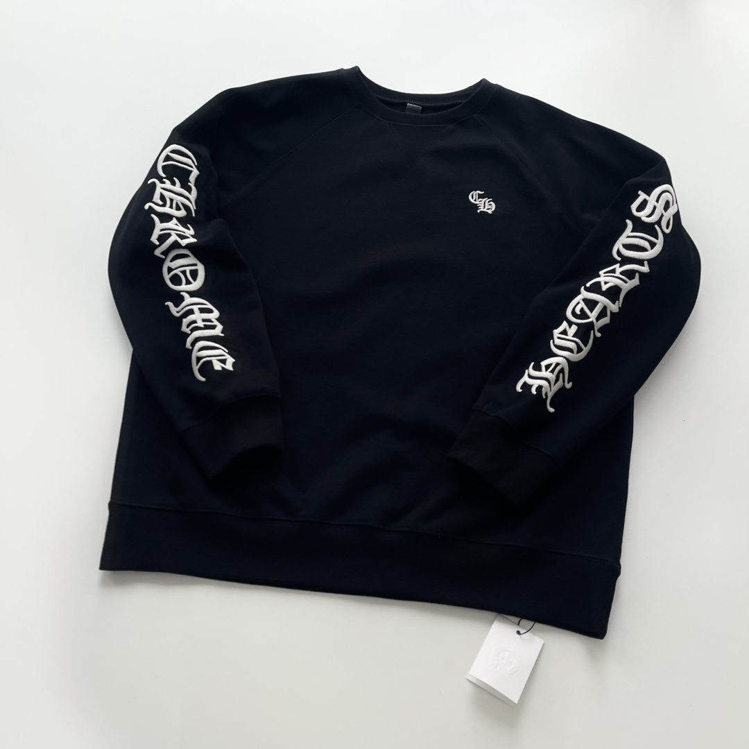 NO:638894,Newly released Chrome Hearts round neck pullover sweatshirt 450 grams lightly brushed plus velvet pure cotton fabric Fine flat embroidered wool embroidery Each root is clearly three-dimensional Perfectly restored to the original version Scroll/horseshoe buckle silver-plated Genuine leather collar Premium sweatshirt item SMLXL four sizes in stock, Chrome Hearts-clothing, chrome hearts, chrome hearts, hoodie, sweatshirts, alexander wang19860909新款上新Chrome Hearts克罗心圆领套头卫衣 450克轻擦毛加绒纯棉面料 精细平绣毛线刺绣 根根分明立体 完美还原原版 卷轴/马蹄扣镀银 真皮皮领 高级卫衣单品 SMLXL四个码 现货,克罗心-服装,chrome hearts,chrome hearts,hoodie,sweatshirts,alexander wang,Women's clothing