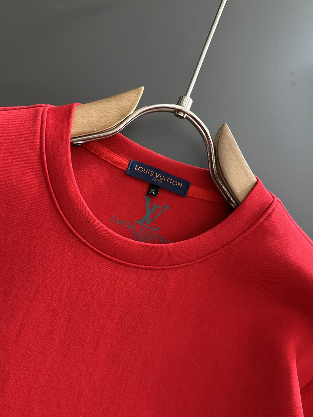 🌾 Lv 2025早秋新款 顶级版本 最新款空气层 卫衣独家发售！原版复刻，独家设计，超强工艺！极其奢华