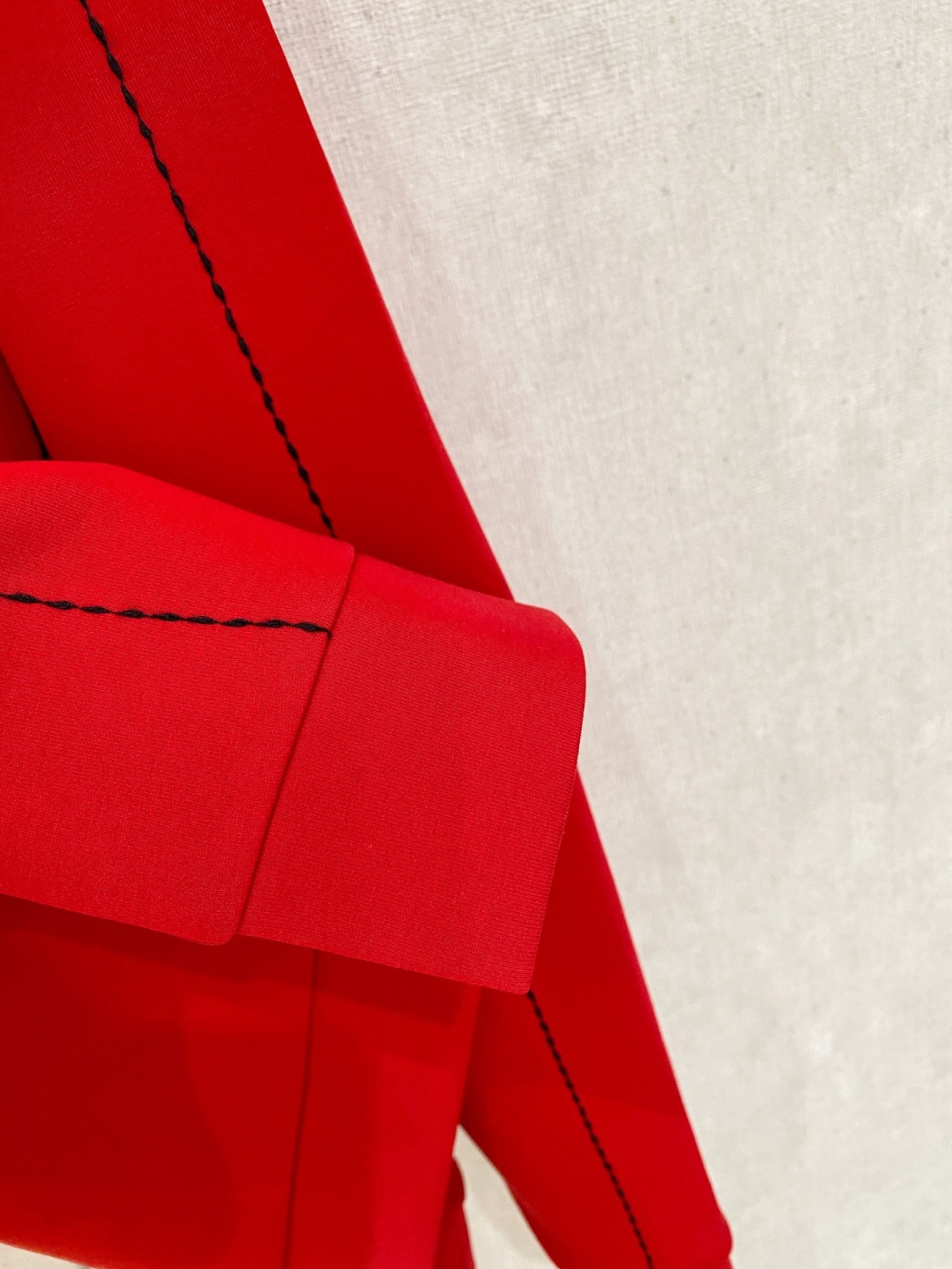 芬迪 新年中国红 2025秋冬新款 顶级版本 最新款空气层 卫衣独家发售！原版复刻，独家设计，超强工艺！