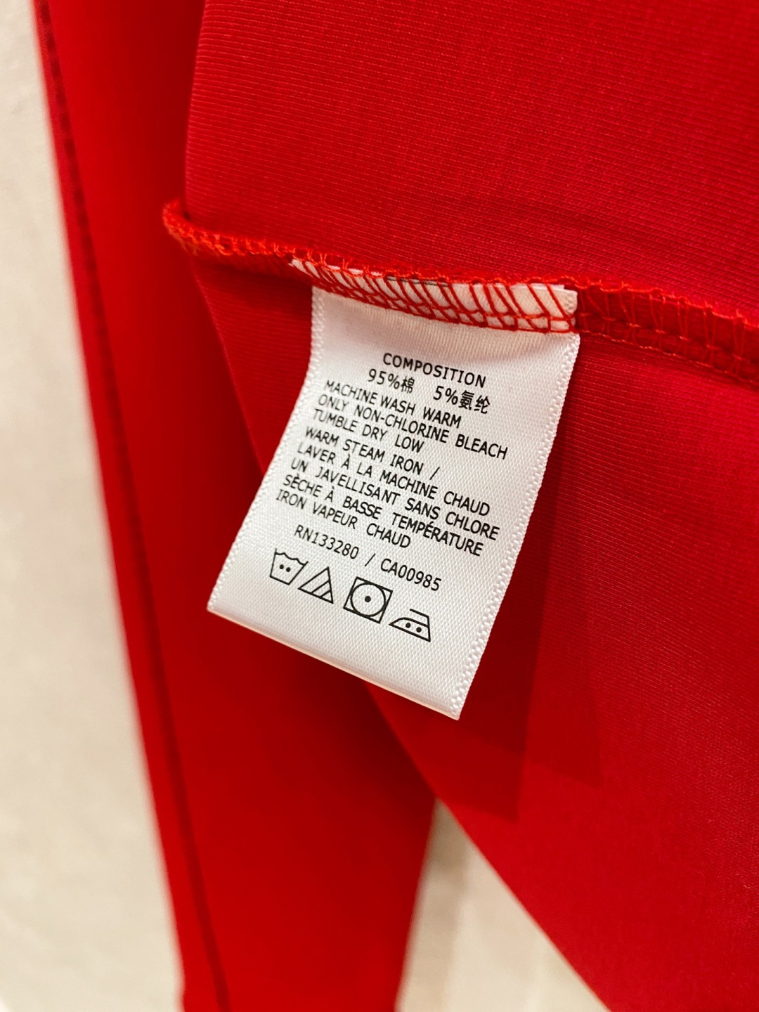 Lv 新年中国红 2025秋冬新款 顶级版本 最新款空气层 卫衣独家发售！原版复刻，独家设计，超强工艺！