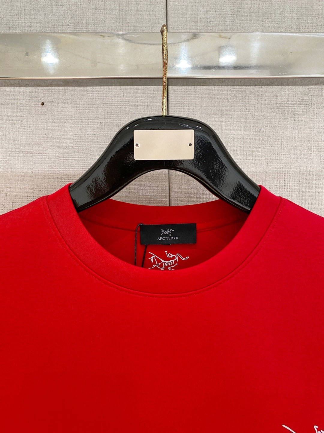 始祖鸟 新年中国红 2025秋冬新款 顶级版本 最新款空气层 卫衣独家发售！原版复刻，独家设计，超强工艺