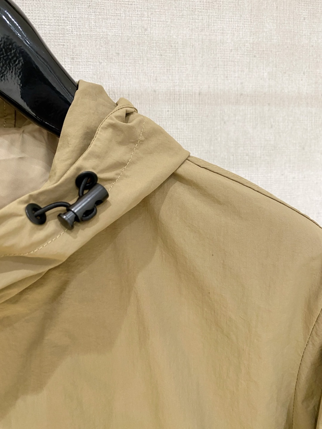 🌾 巴宝莉 2025 早秋新款爆款专柜新款休闲时尚夹克 超前卫设计风格 细腻舒适 穿着非常轻便不易起皱。