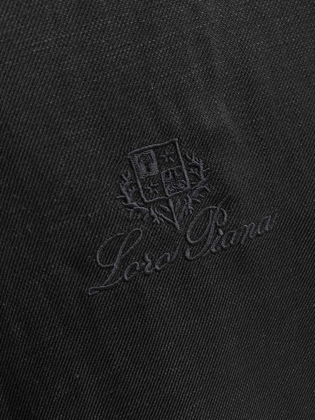 🌾 lP🆕 1925 早秋新款爆款专柜新款休闲时尚夹克 超前卫设计风格 细腻舒适 穿着非常轻便不易起皱。