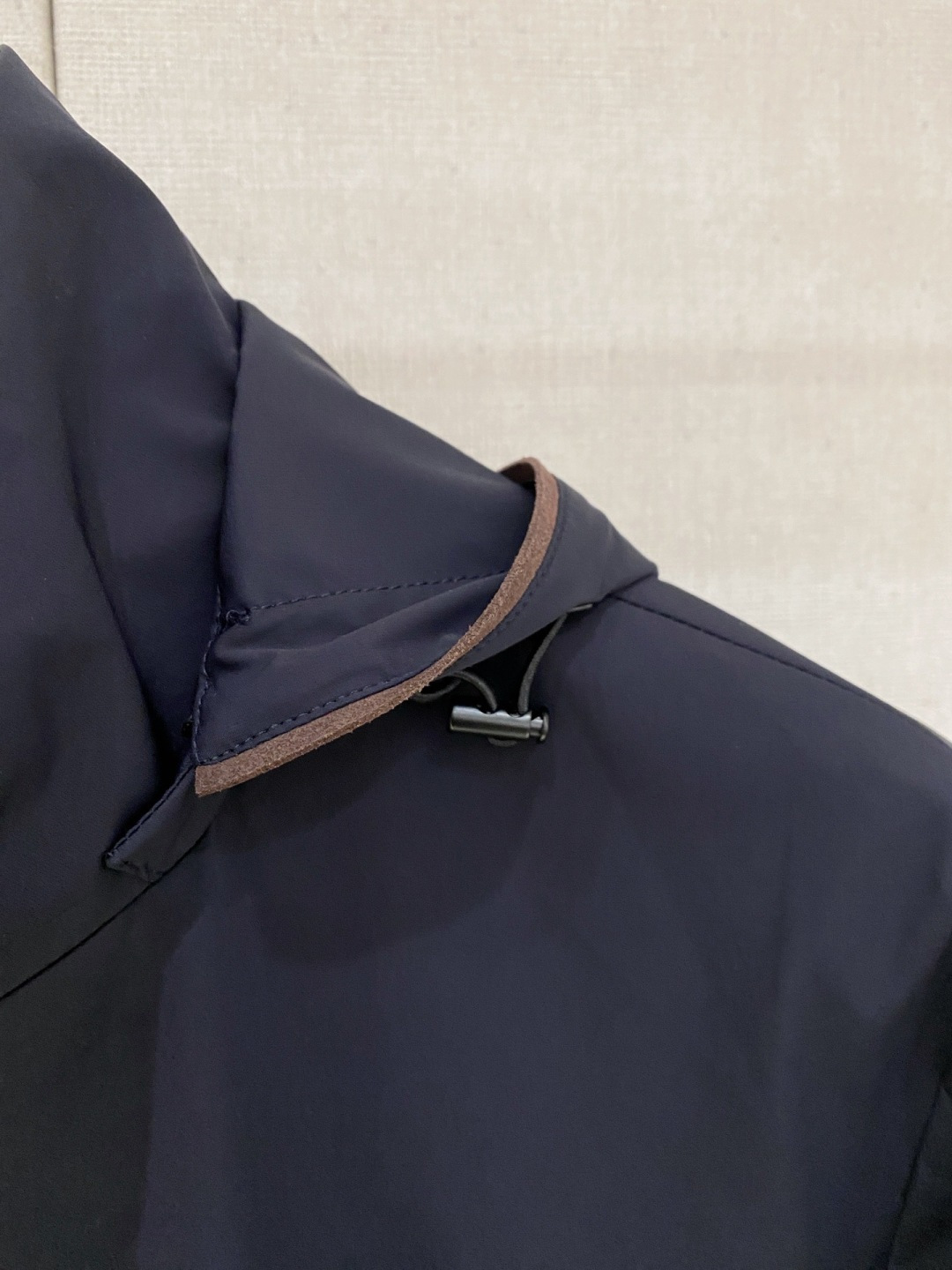 🌾 杰尼亚 2025 早秋新款爆款专柜新款休闲时尚夹克 超前卫设计风格 细腻舒适 穿着非常轻便不易起皱。