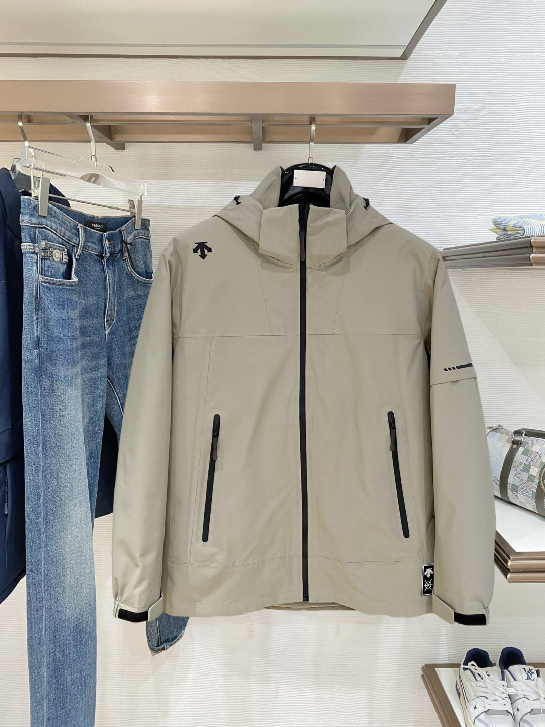 _dv79sLC3hvlMZYa5bypOMYV-3LlSpQKBlYC0PfA