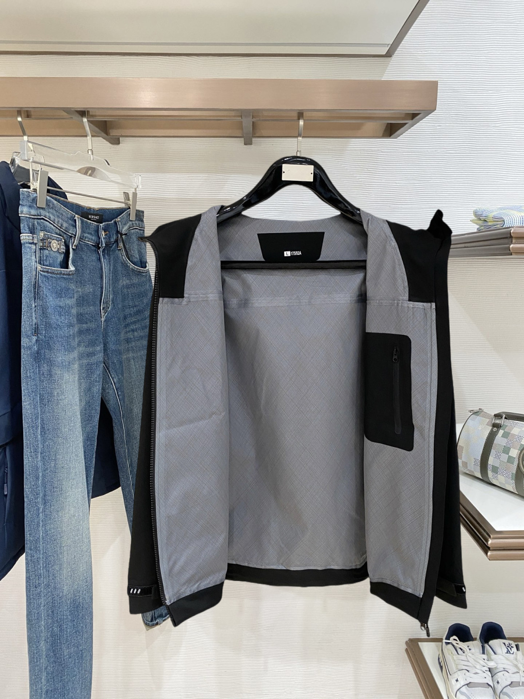 开春新品 ARC’TERYX*始祖鸟 26ss新款轻薄硬壳冲锋衣百搭户外男女同款🔥采用原厂GORE-TE