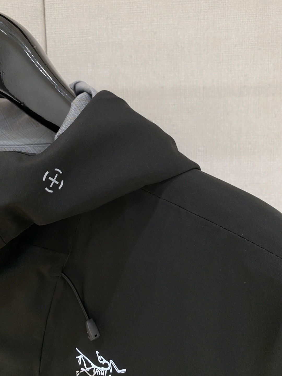 开春新品 ARC’TERYX*始祖鸟 26ss新款轻薄硬壳冲锋衣百搭户外男女同款🔥采用原厂GORE-TE