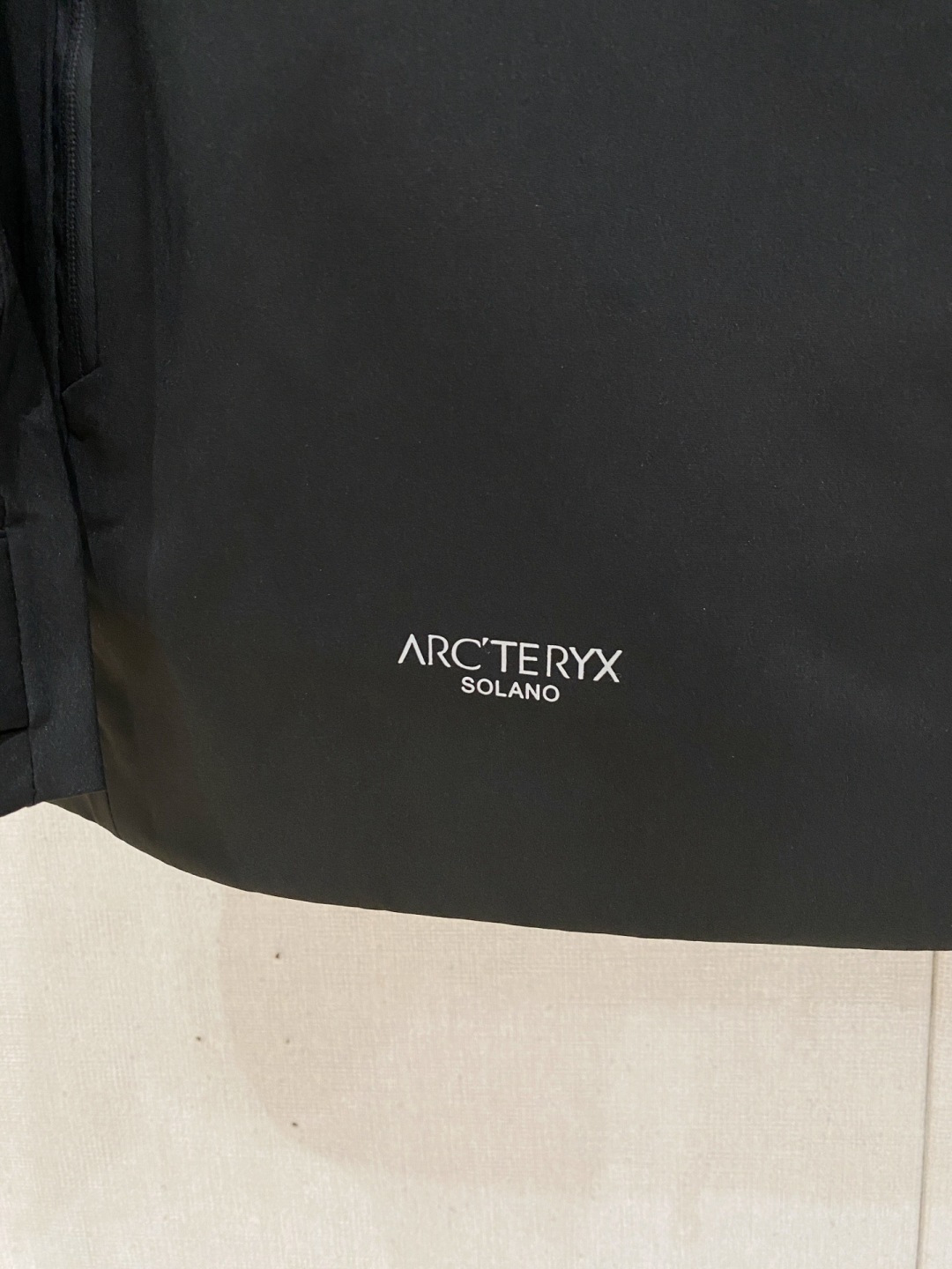 开春新品 ARC’TERYX*始祖鸟 26ss新款轻薄硬壳冲锋衣百搭户外男女同款🔥采用原厂GORE-TE