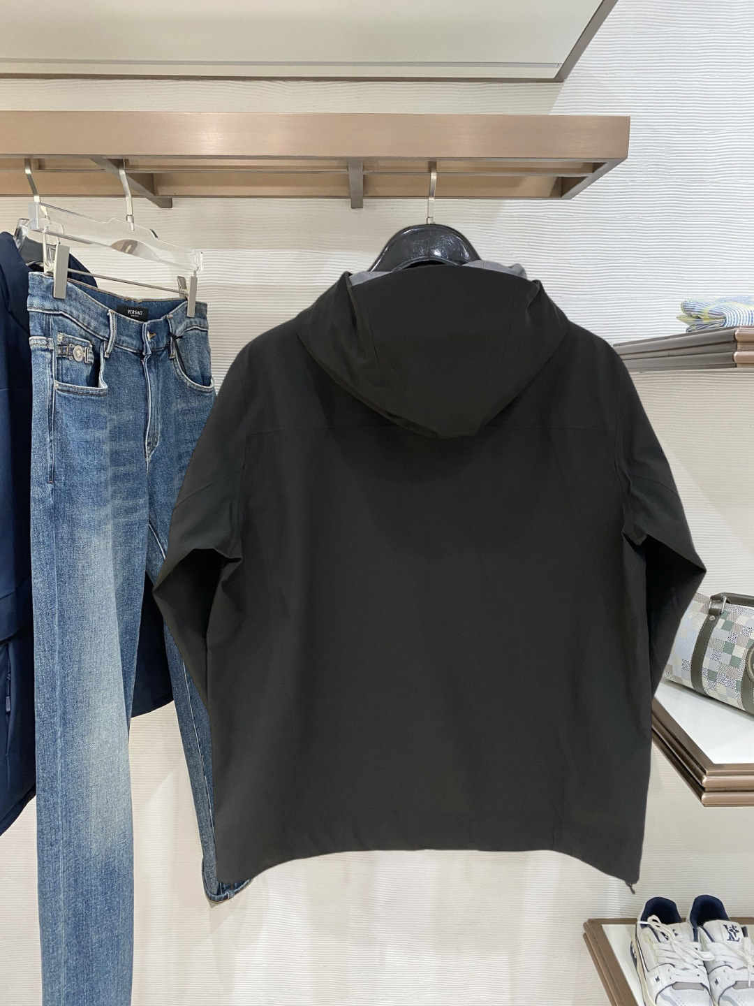 开春新品 ARC’TERYX*始祖鸟 26ss新款轻薄硬壳冲锋衣百搭户外男女同款🔥采用原厂GORE-TE