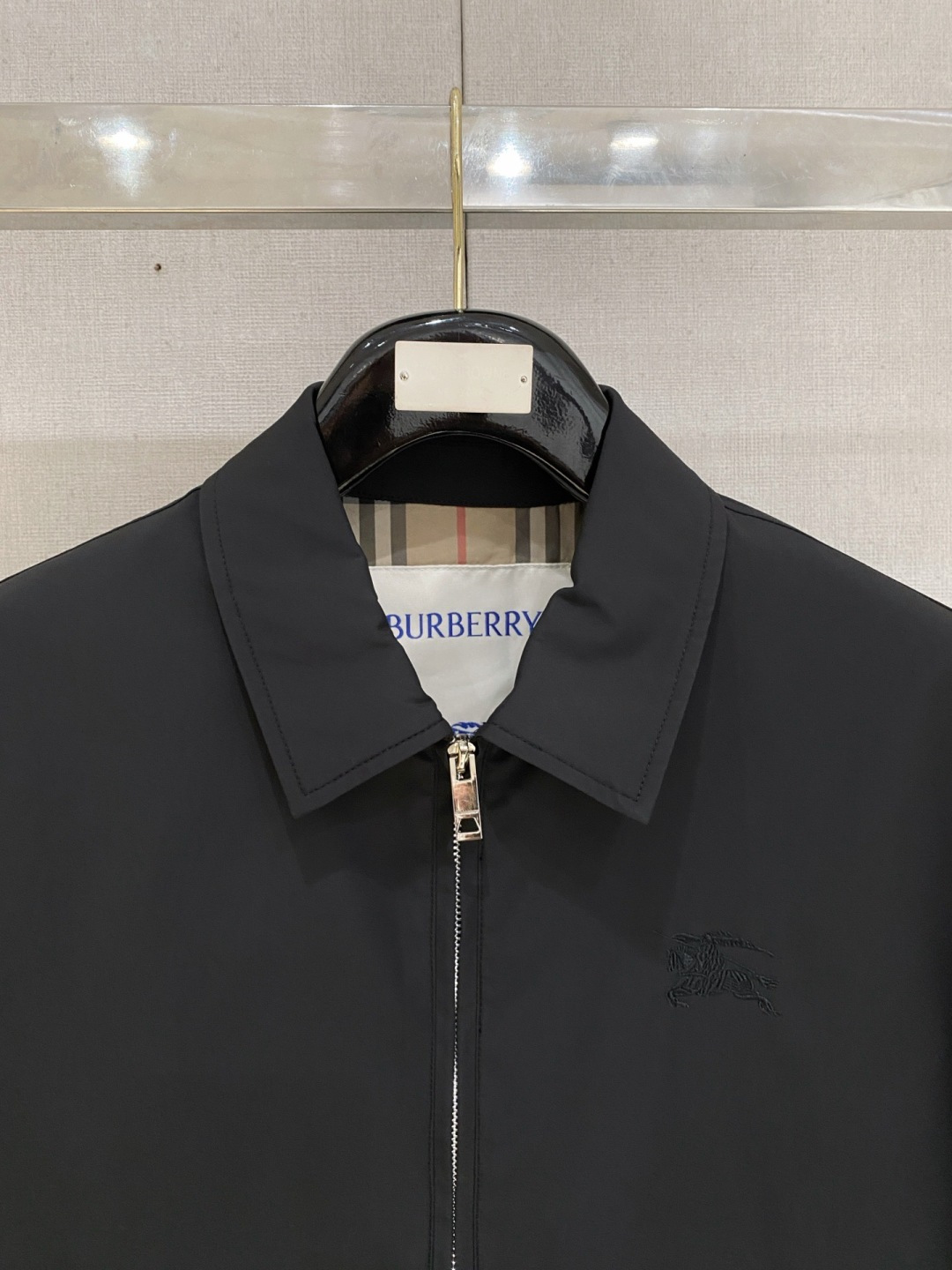 BBR 巴宝莉 2025 秋冬刺绣战马商务夹克新款爆款新款休闲时尚夹克外套 KK超前卫设计风格 细腻舒适