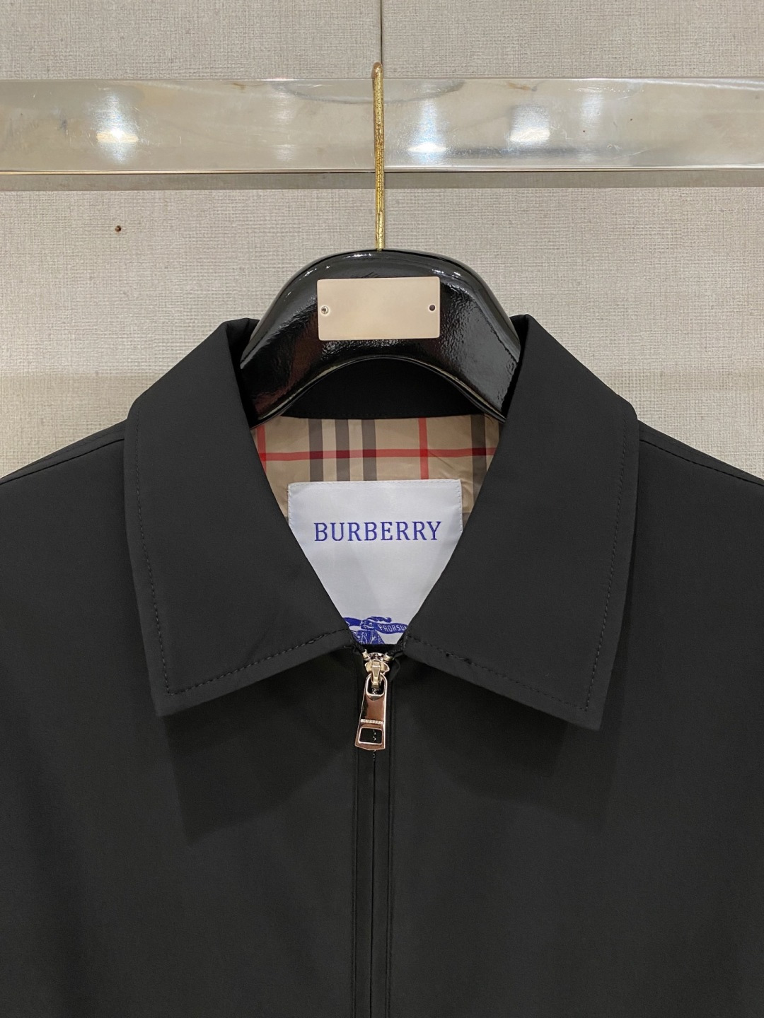 BBR 巴宝莉 2025 秋冬刺绣战马商务夹克新款爆款新款休闲时尚夹克外套 KK超前卫设计风格 细腻舒适