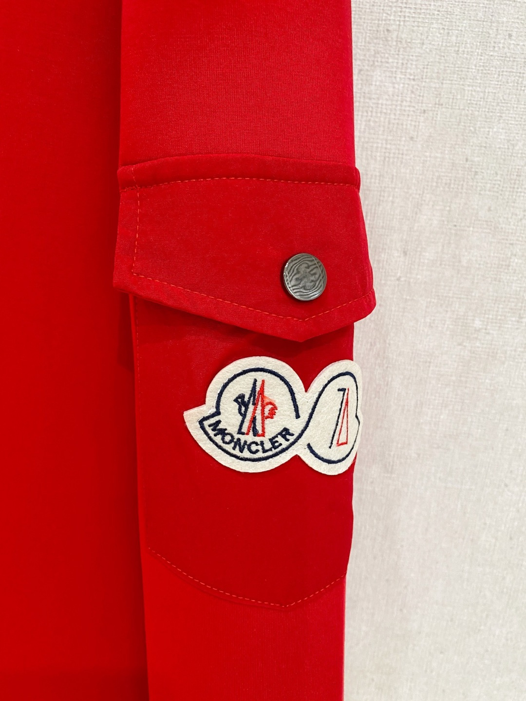 蒙口 新年中国红 2025秋冬新款 顶级版本 最新款空气层 卫衣独家发售！原版复刻，独家设计，超强工艺！