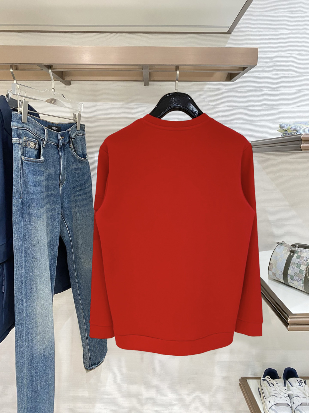 芬迪 新年中国红 2025秋冬新款 顶级版本 最新款空气层 卫衣独家发售！原版复刻，独家设计，超强工艺！