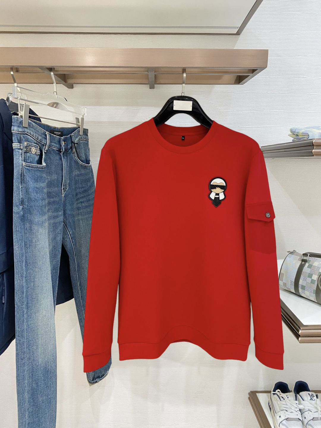 芬迪 新年中国红 2025秋冬新款 顶级版本 最新款空气层 卫衣独家发售！原版复刻，独家设计，超强工艺！