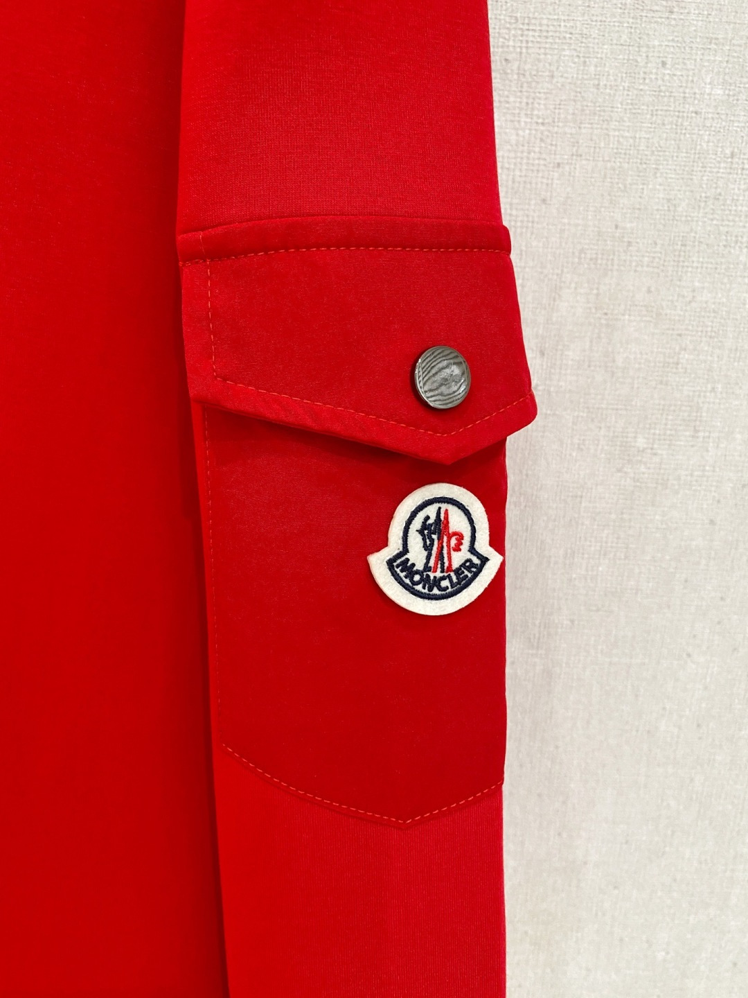 蒙口 新年中国红 2025秋冬新款 顶级版本 最新款空气层 卫衣独家发售！原版复刻，独家设计，超强工艺！