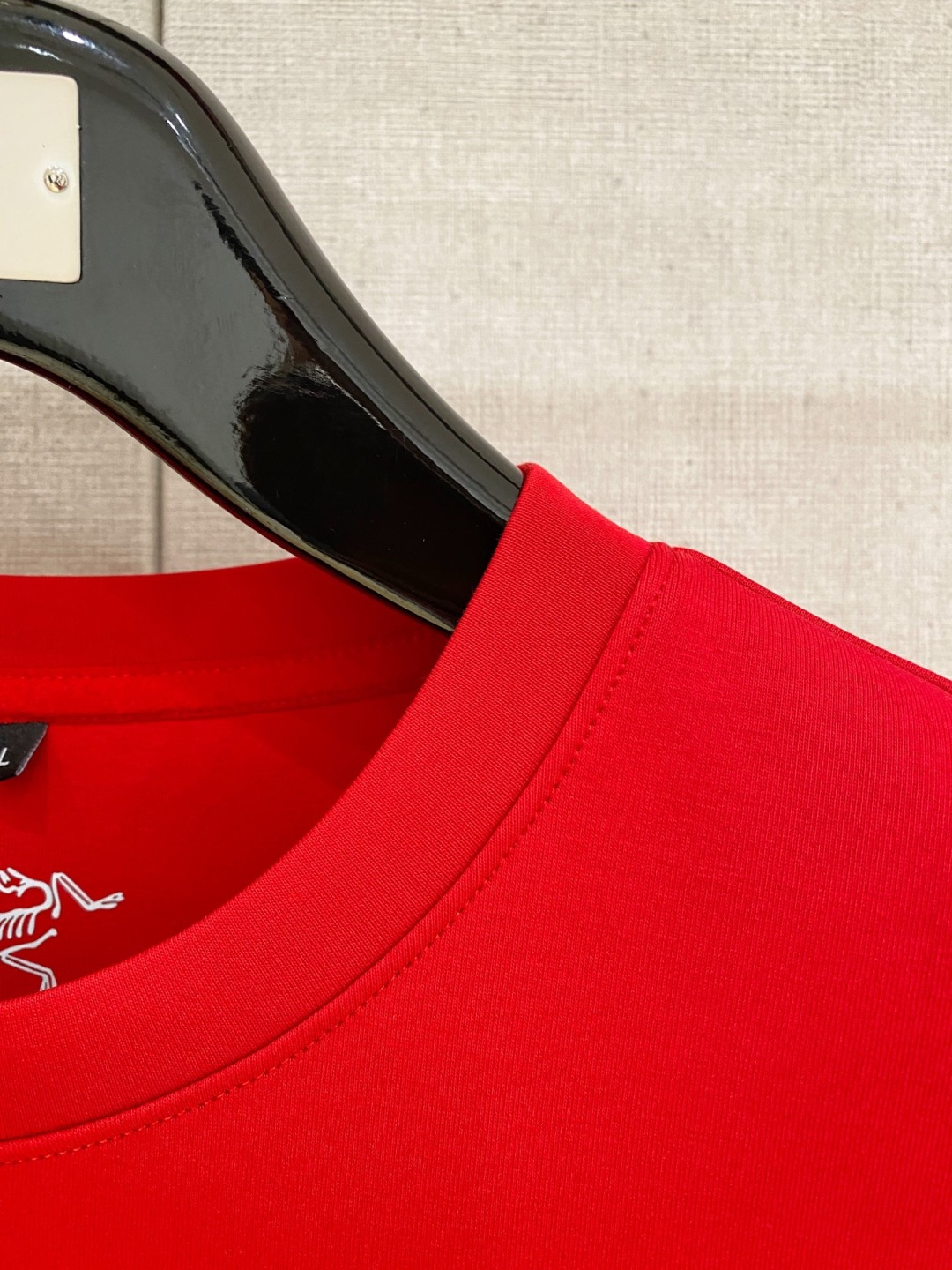 始祖鸟 新年中国红 2025秋冬新款 顶级版本 最新款空气层 卫衣独家发售！原版复刻，独家设计，超强工艺