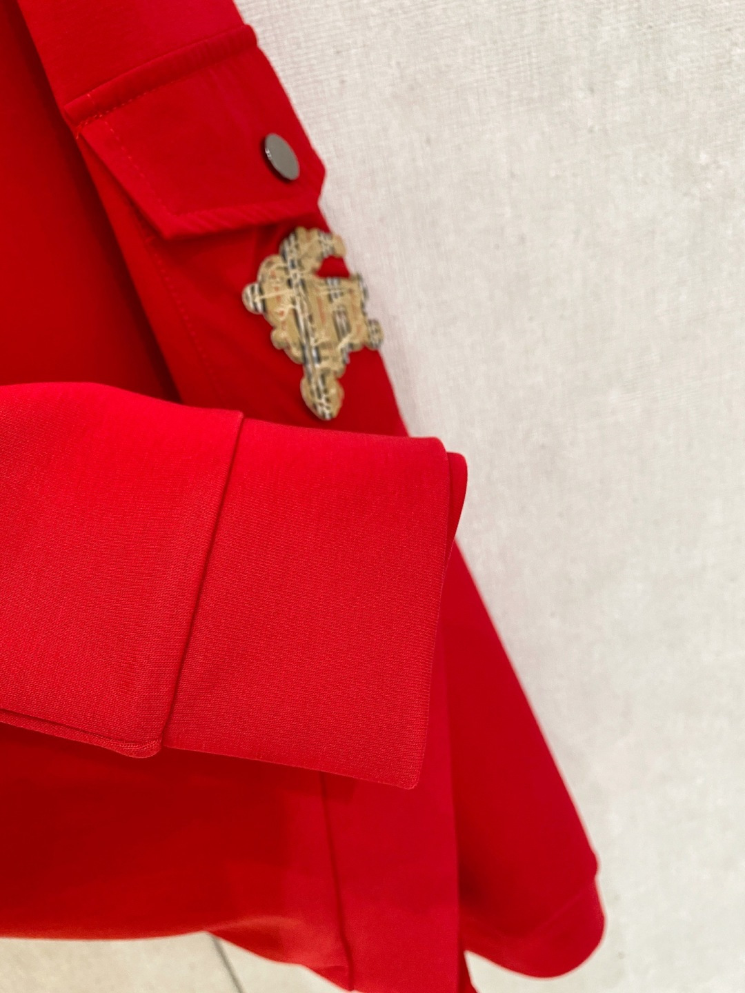 巴宝莉 新年中国红 2025秋冬新款 顶级版本 最新款空气层 卫衣独家发售！原版复刻，独家设计，超强工艺