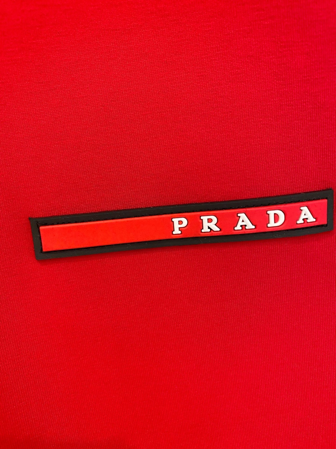 普拉达 2026 马年新款 春节红色 新款 顶级版本 最新款空气层 卫衣独家发售！原版复刻，独家设计，超