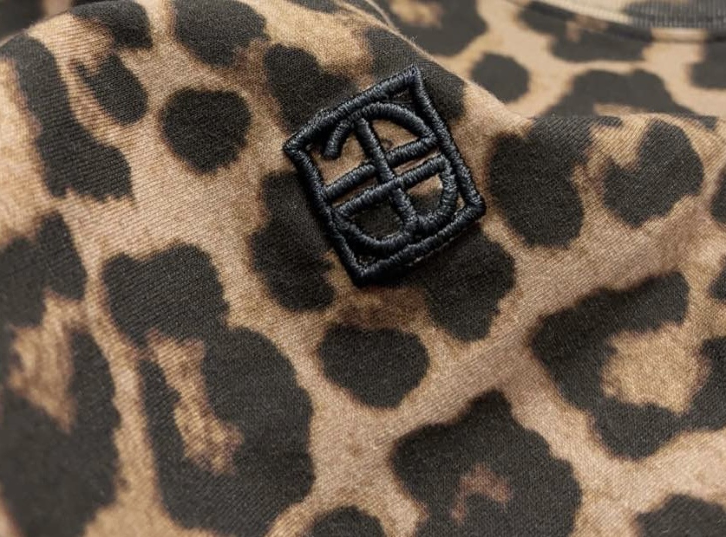 Leopard print short-sleeved top T-shirt - View 4