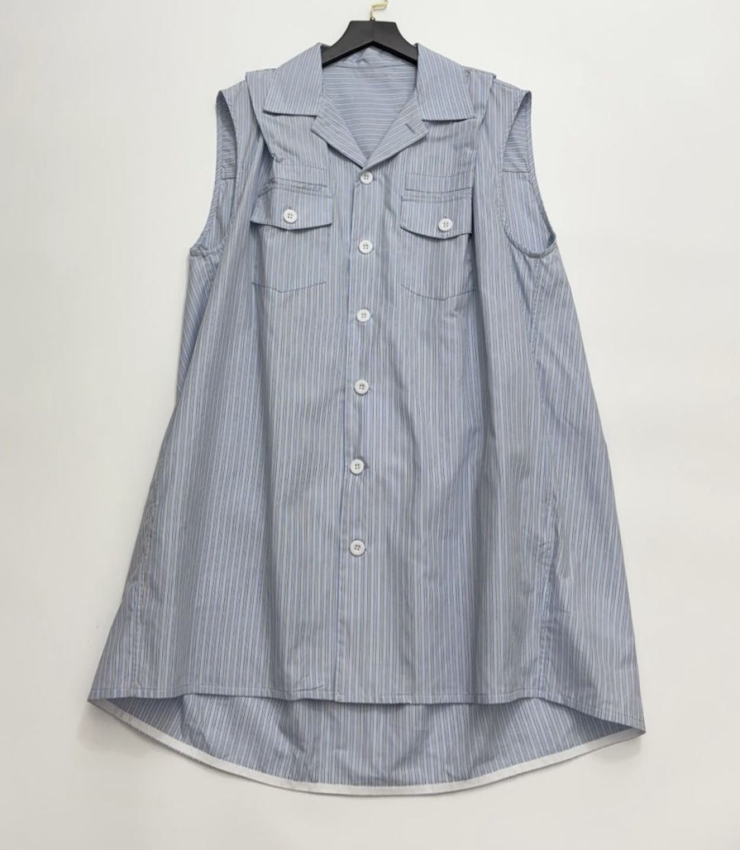 V-neck sleeveless pinstripe versatile dress