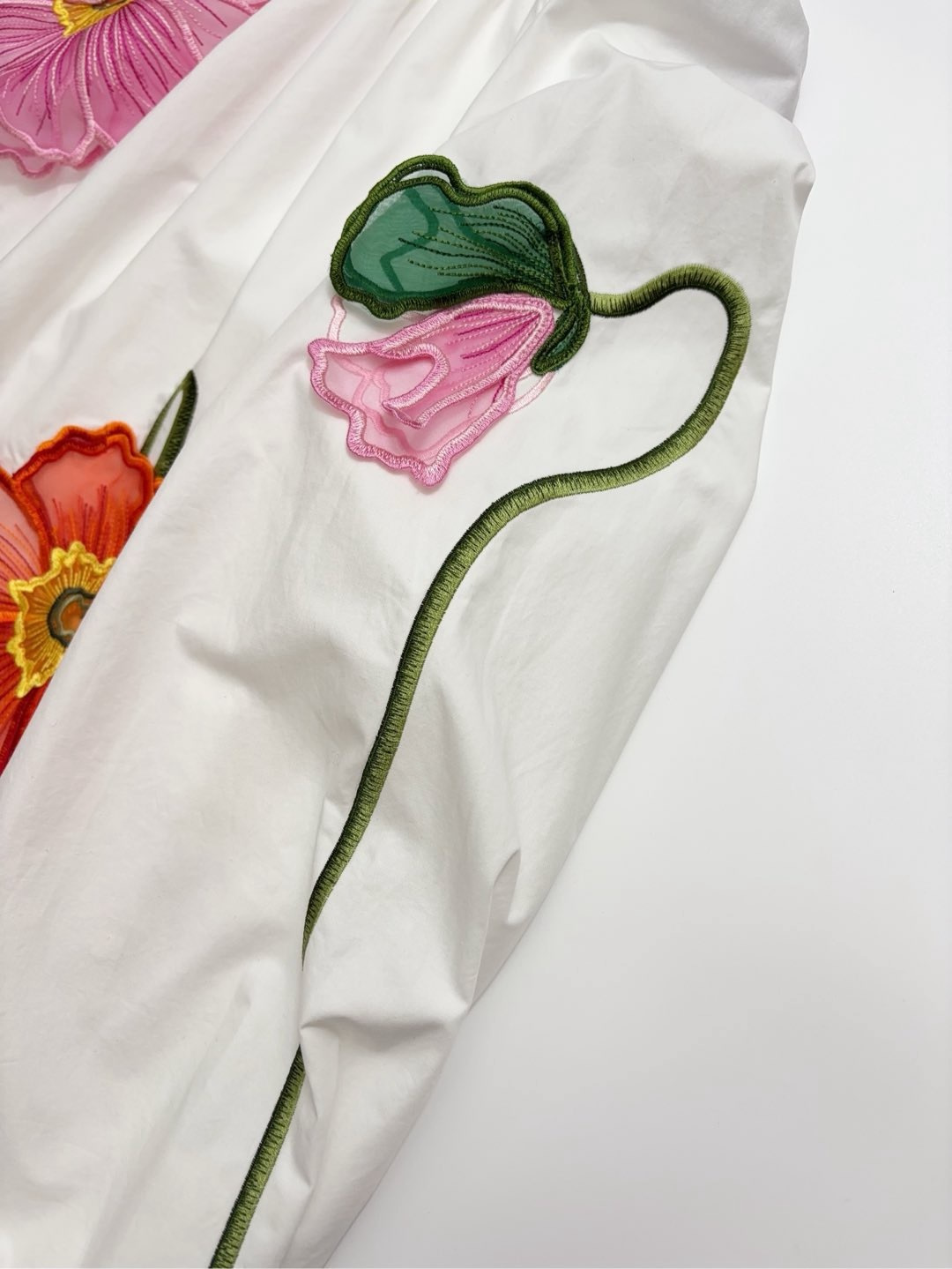 0.25kg/clipped label women's 3D floral detail crewneck shirt top - View 8