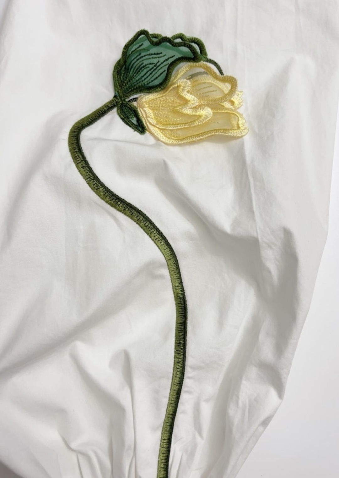 0.25kg/clipped label women's 3D floral detail crewneck shirt top - View 15