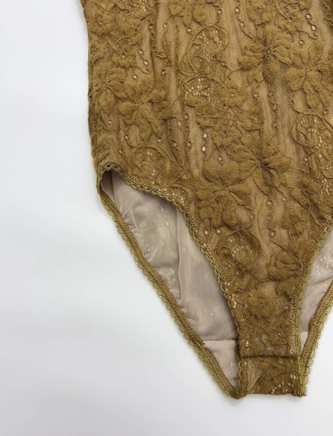 Brown U-neck lace one-piece bodysuit - View 6