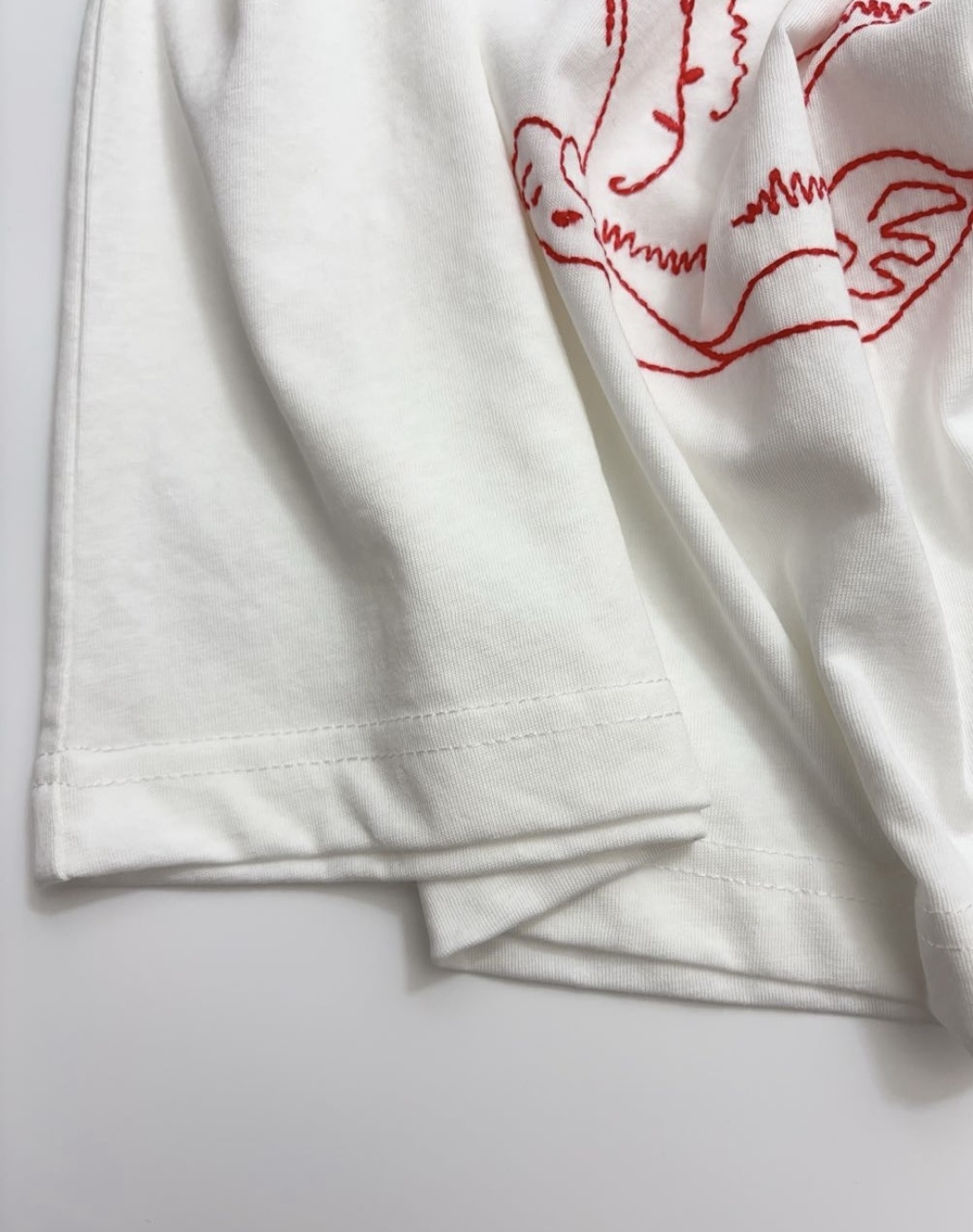 Loose vase embroidered short-sleeved T-shirt - View 9