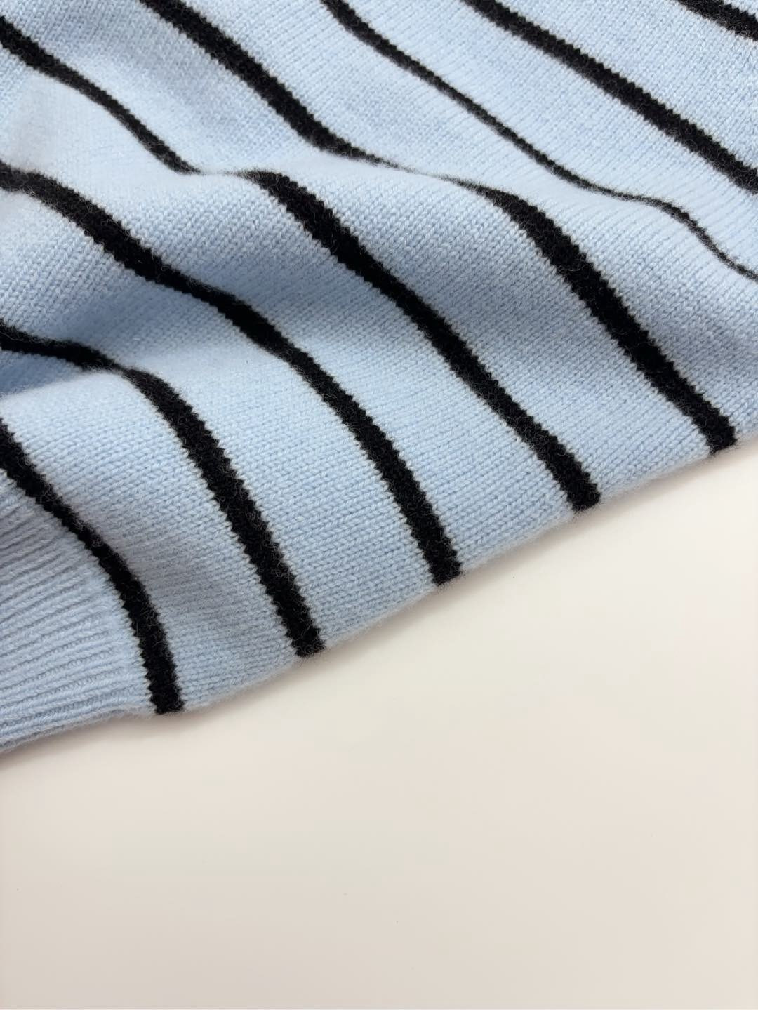 Striped knitted vest - View 7