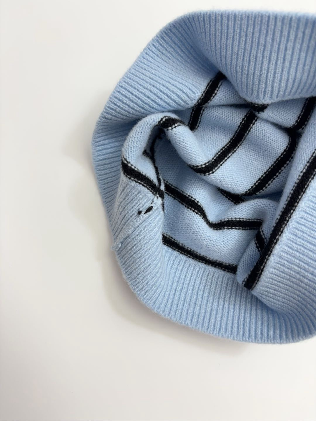 Striped knitted vest - View 9