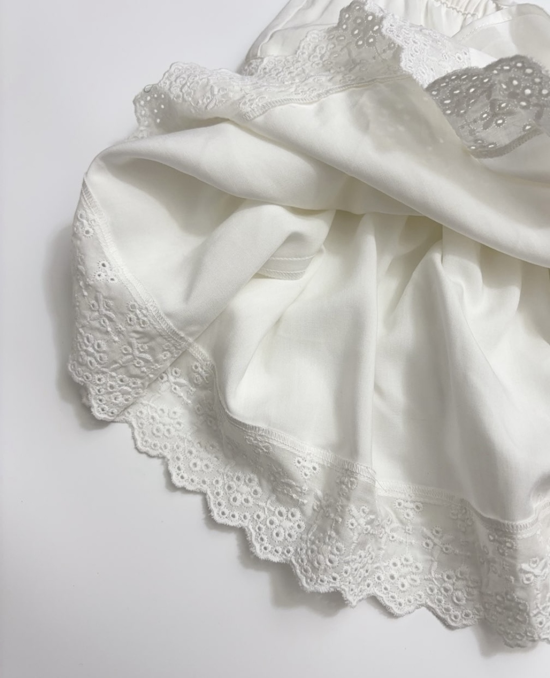 Fresh and light round-neck shirt and half skirt set - View 22