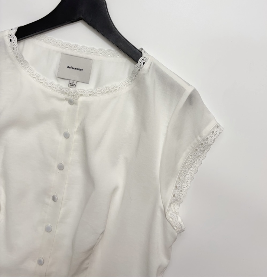 Fresh and light round-neck shirt and half skirt set - View 4