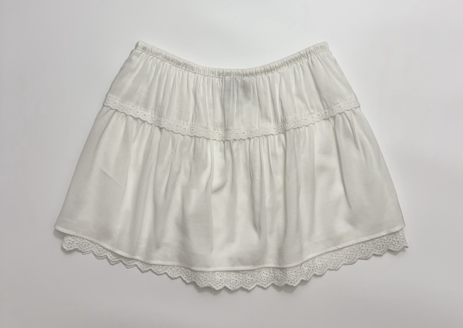 Fresh and light round-neck shirt and half skirt set - View 24