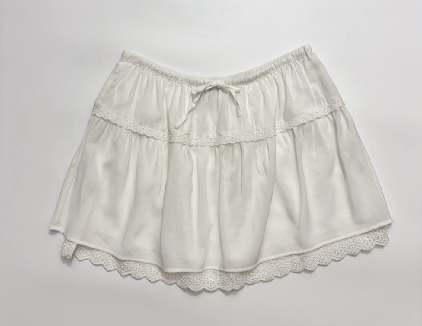 Fresh and light round-neck shirt and half skirt set - View 15