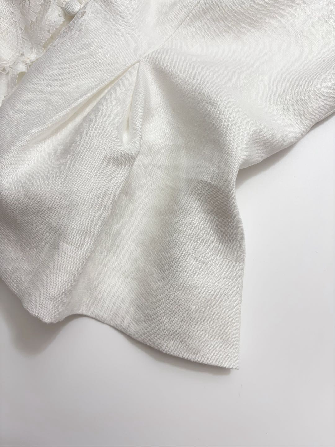 Women's Josefina Lace-Spliced Linen Top - View 7