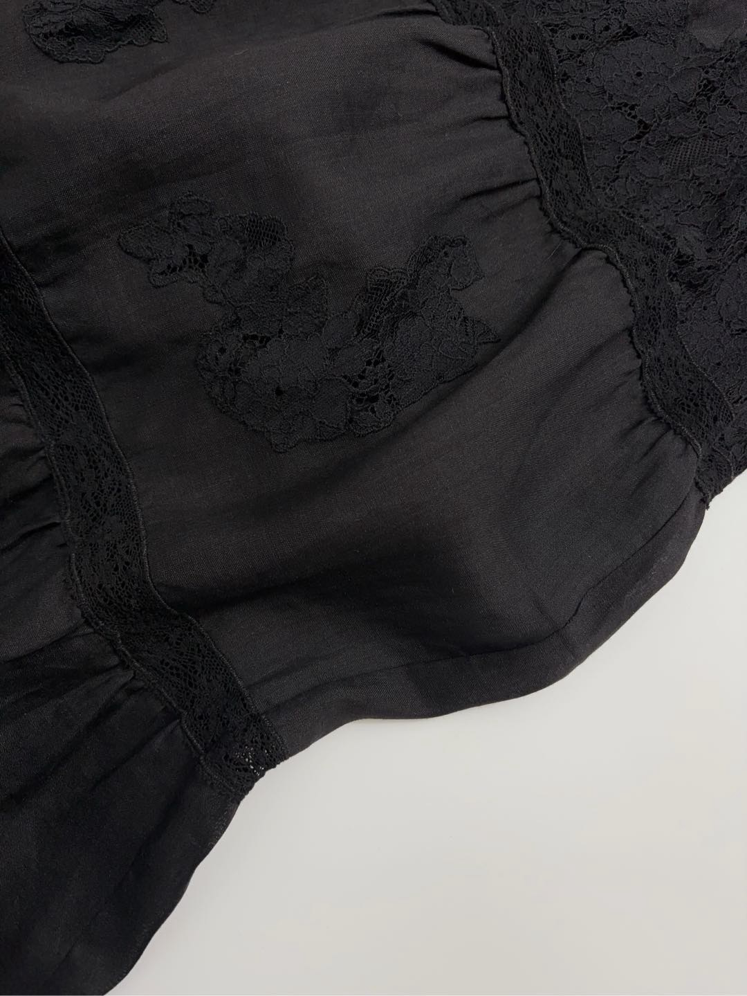 French V-neck hollow lace long dress - View 9