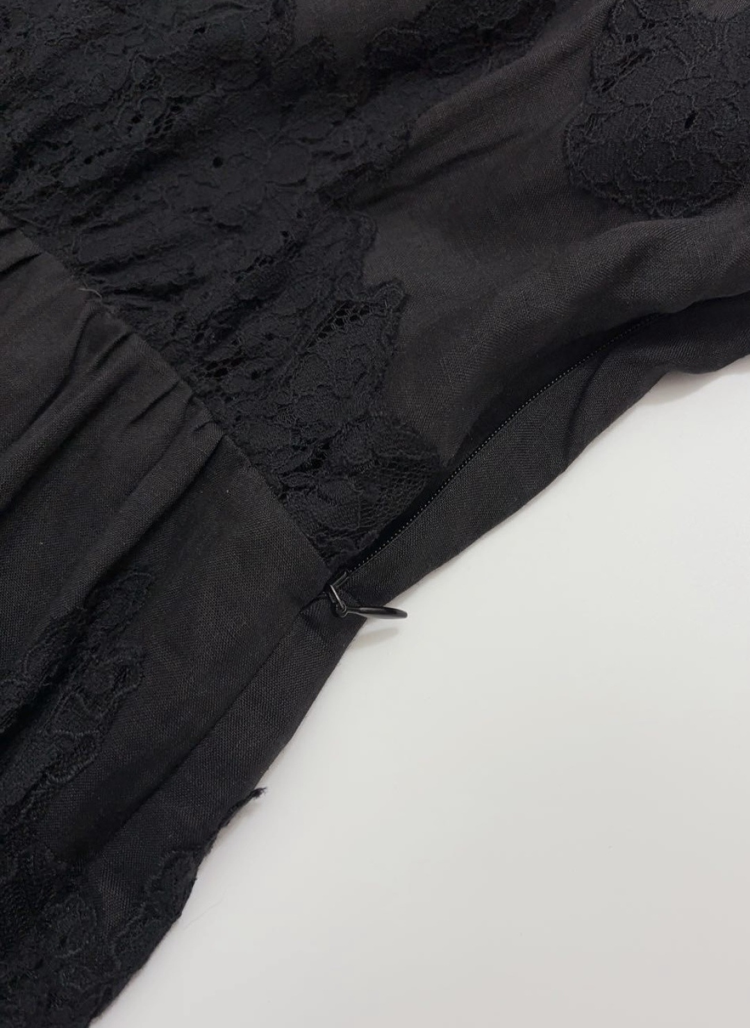 French V-neck hollow lace long dress - View 7