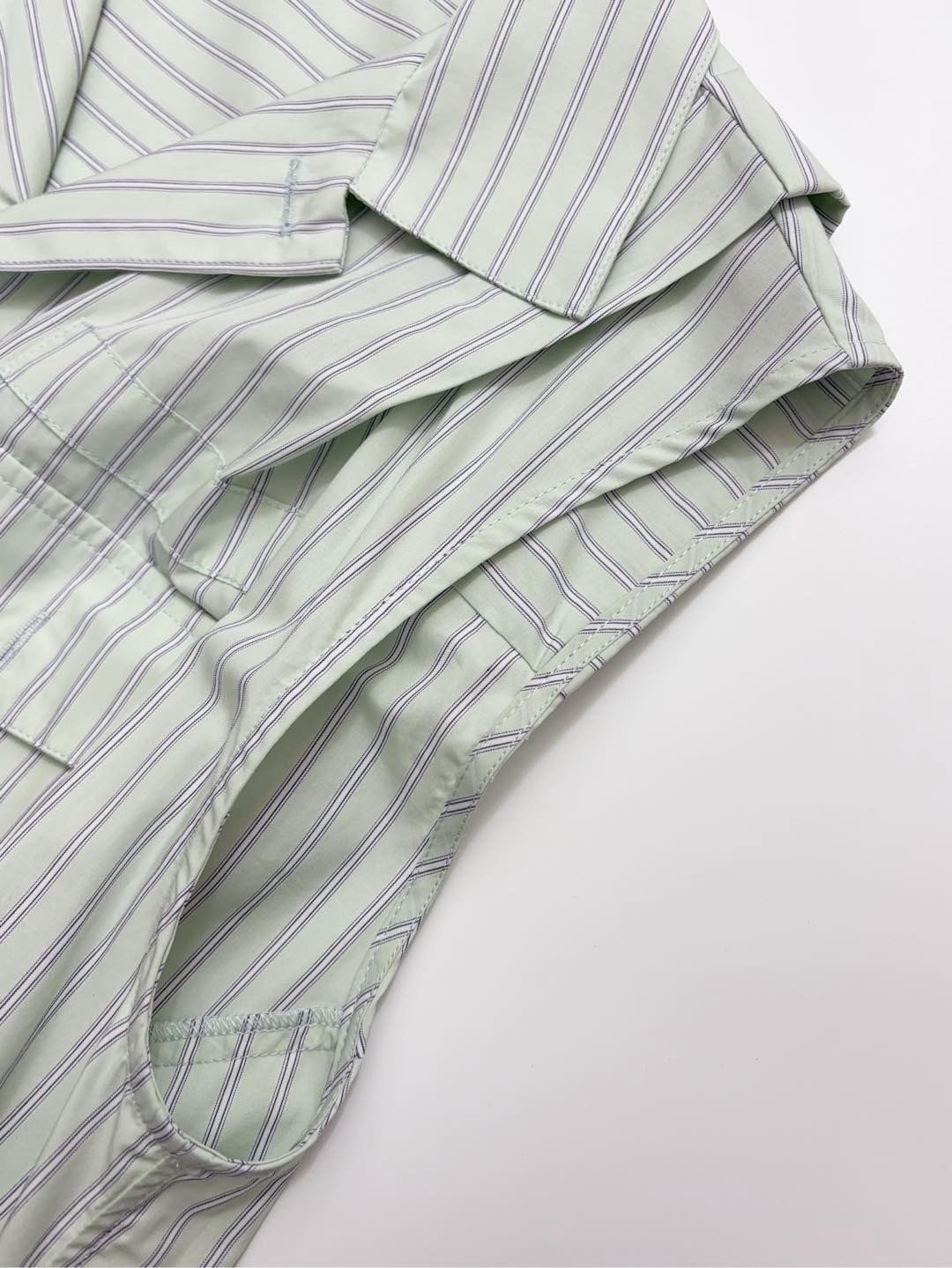 0.3kg/cut tag lapel sleeveless pinstripe versatile dress - View 3